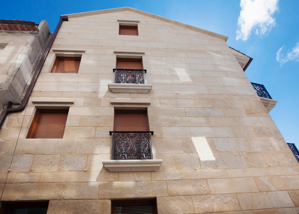 Casco Antigo e zona ampliada de Cangas