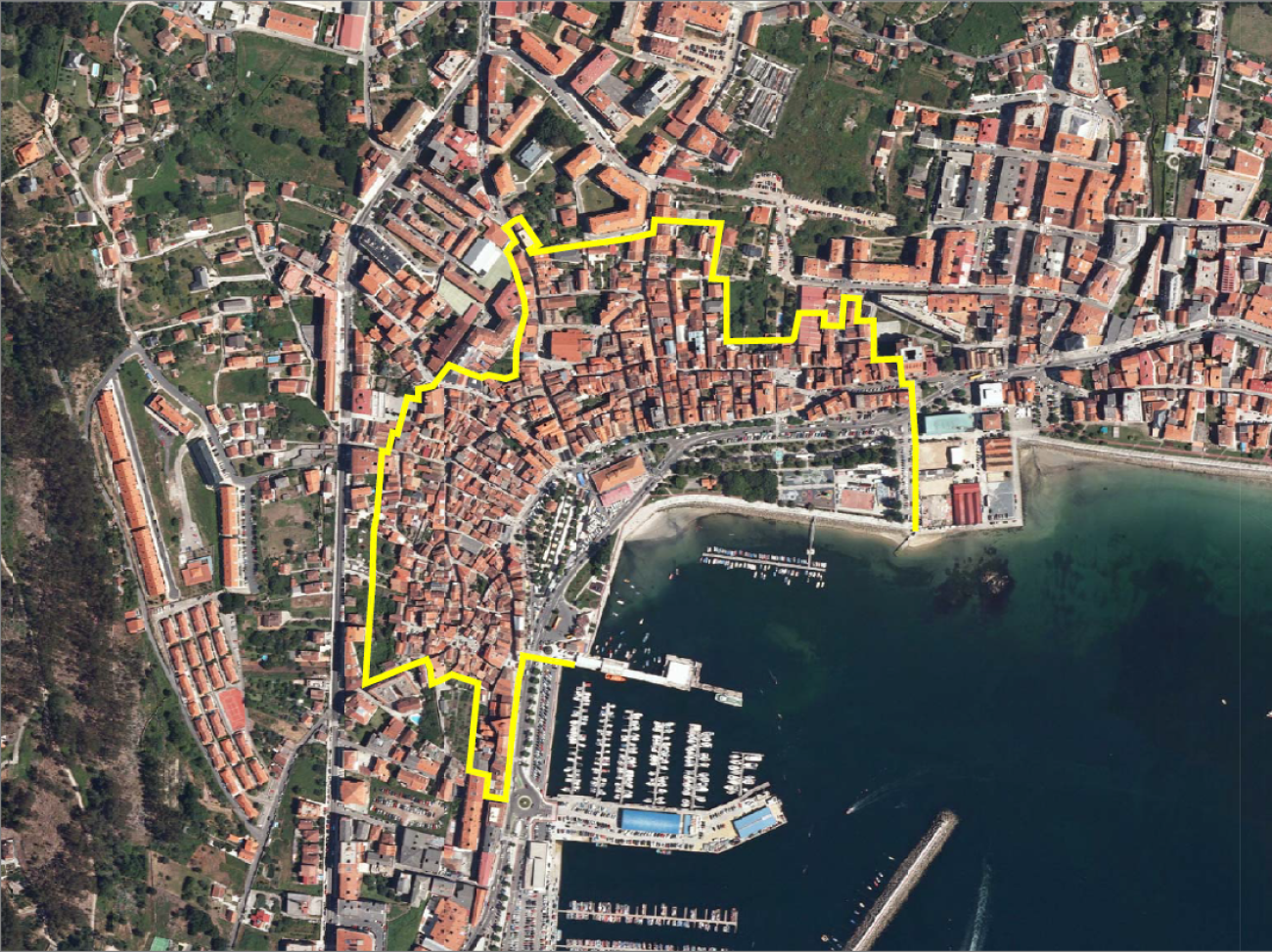 Casco Antigo e zona ampliada de Cangas